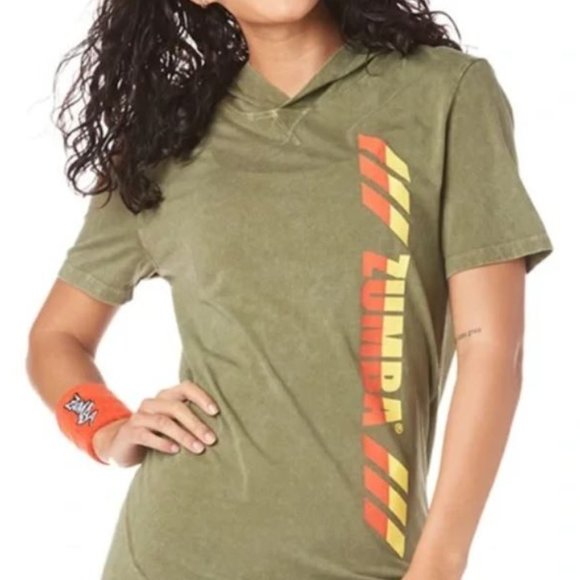 Green Zumba hooded T - Picture 1 of 4